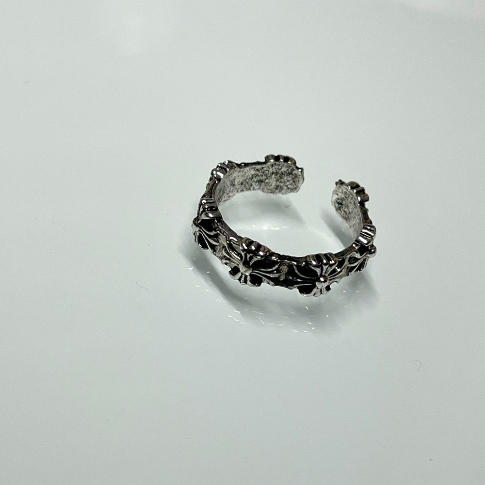 Chrome hearts ring